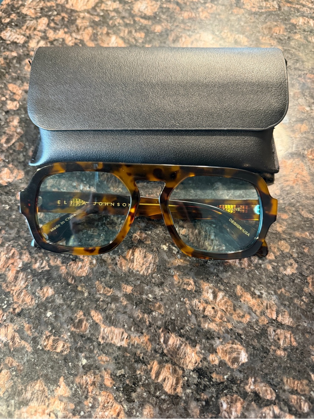 Elisa Johnson JANE Sunglasses - Picture 5 of 6